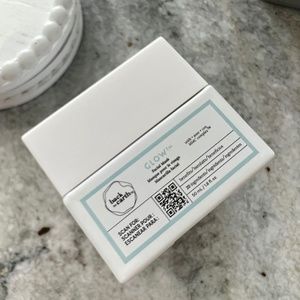 NEW IN BOX Back to Earth GLOW Facial Mask 50ml , 20 Ingredients 100% Natural